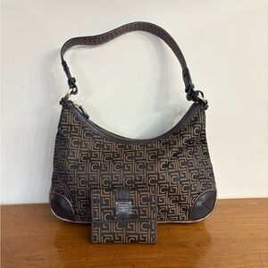 Liz Claiborne Brown Shoulder Bag with Geometric Pattern W/ matching small wallet